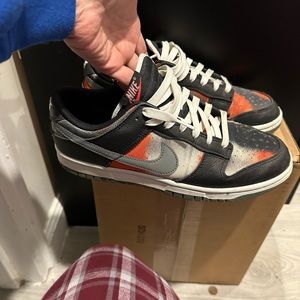 Mens dunks size 8.5 US